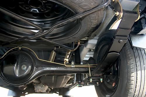 汽车底盘悬挂怎么区分好坏,汽车底盘怎么区分好坏