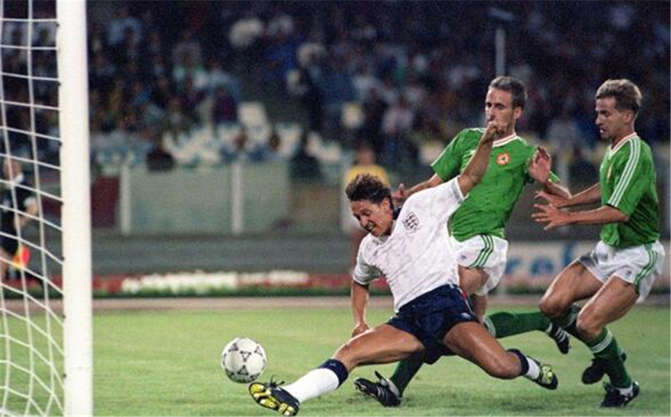 英格兰拉球裤,英格兰杰拉德经典世界杯时刻