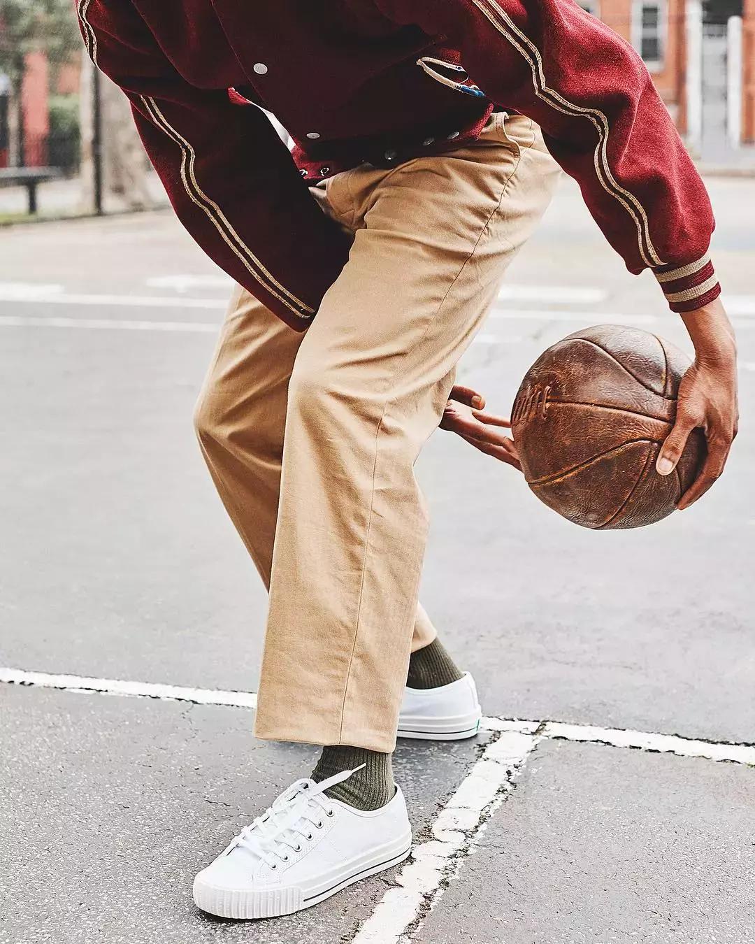 超火爆的潮流帆布鞋你值得拥有,扔掉不要的帆布鞋