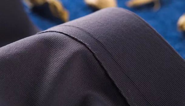 别让劣质*裤内**谋杀了你的子孙后代,这条丝滑透气、自降温的羊奶丝*裤内**值得所有男人拥有