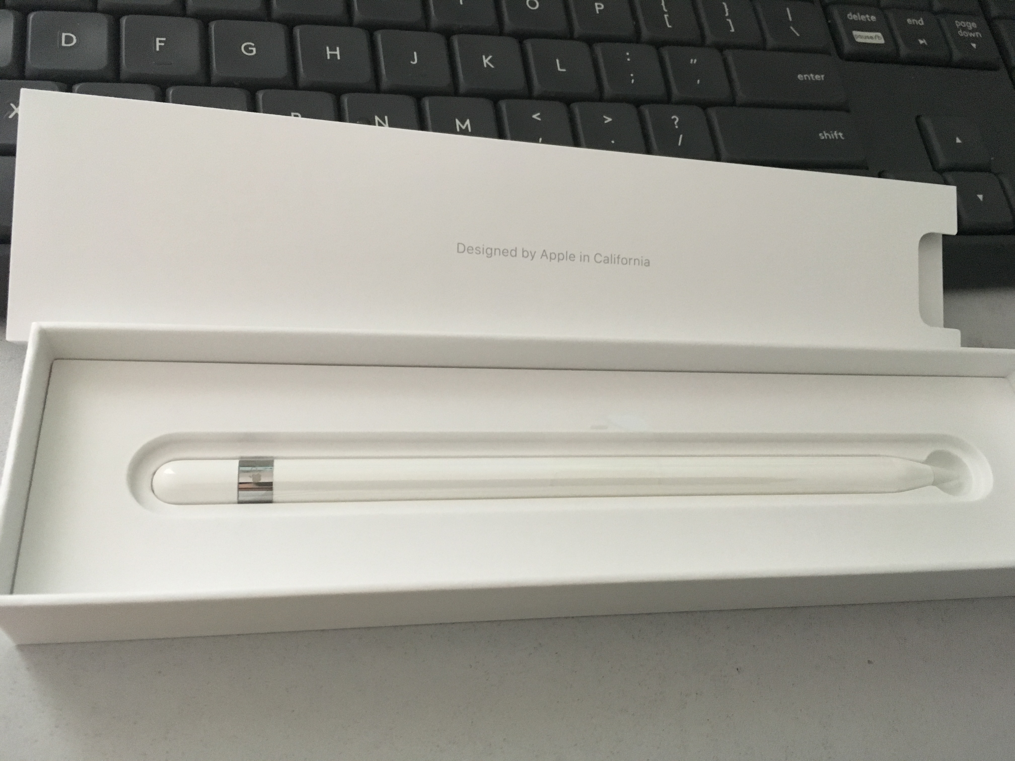 applepencil开箱评测,港行applepencil