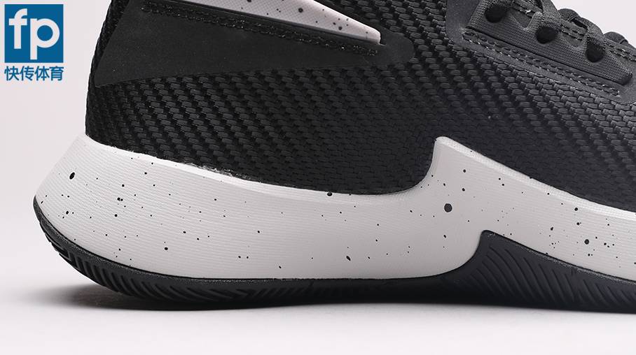 airjordanflylockdown白灰橙测评,jordanflylockdown偏大偏小