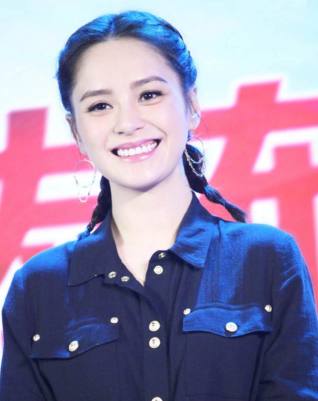 盘点被鱼尾纹害惨了的明星们，王凯满脸褶，杨幂一笑皮都松了！