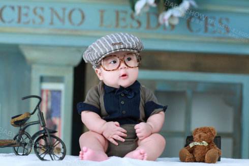 宝宝后脑勺睡平了有什么危害,一岁半宝宝后脑勺突出还能睡平吗