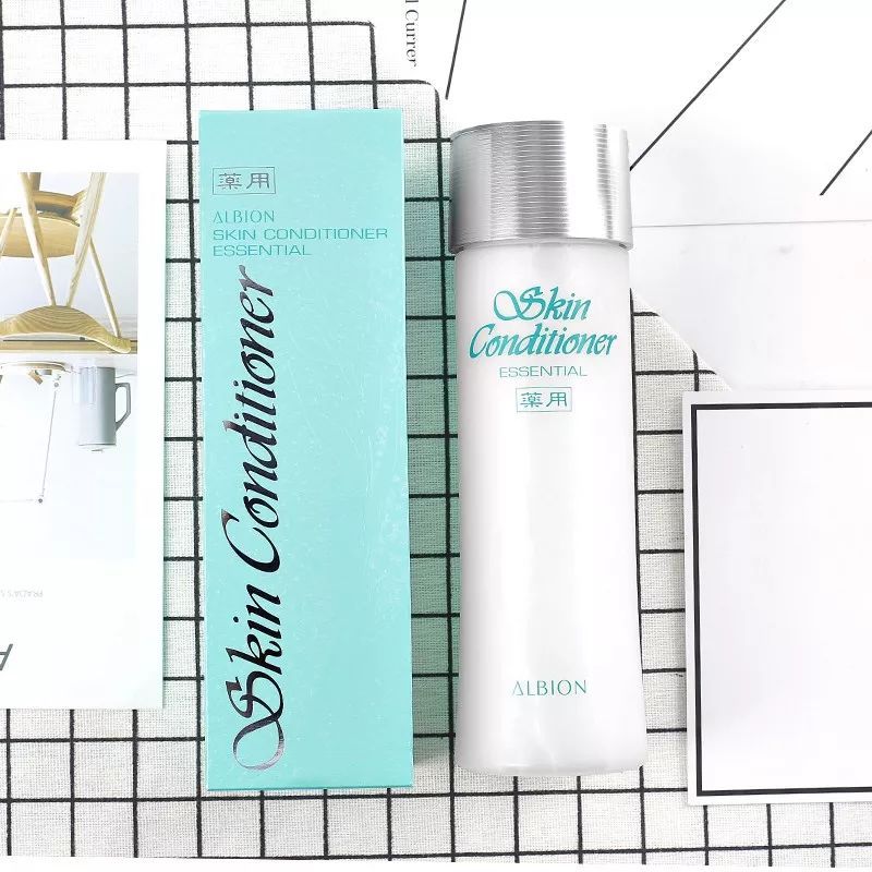 「去闭口大作战」令人困扰的闭口和痘痘！闭口到底是什么？