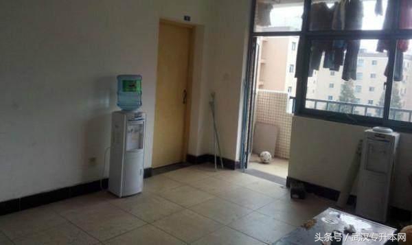 国内宿舍条件最令人“心寒”的5所大学，学生：读了一个假大学！