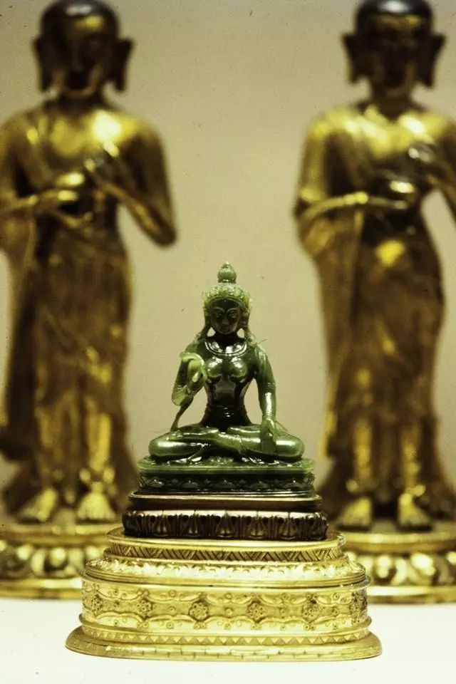 馆藏玉佛,明清鎏金玉佛