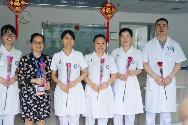 护士节院上送礼物,护士节给你们送了啥