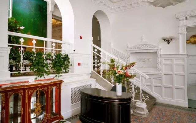 相与名姝绝世争艳世上风流