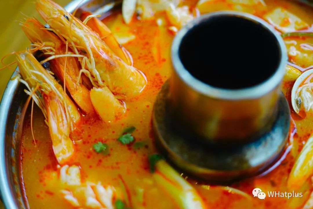 曼谷深夜美食冬阴功,曼谷好吃冬阴功海鲜