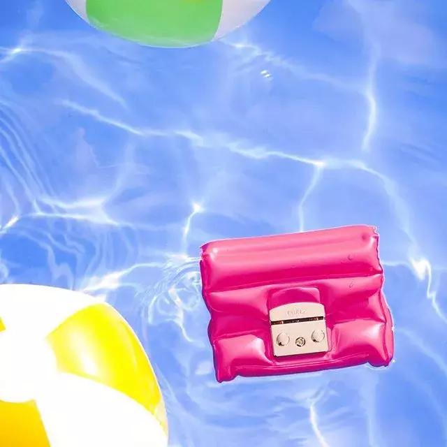 furla镂空限量款,furla2023年款