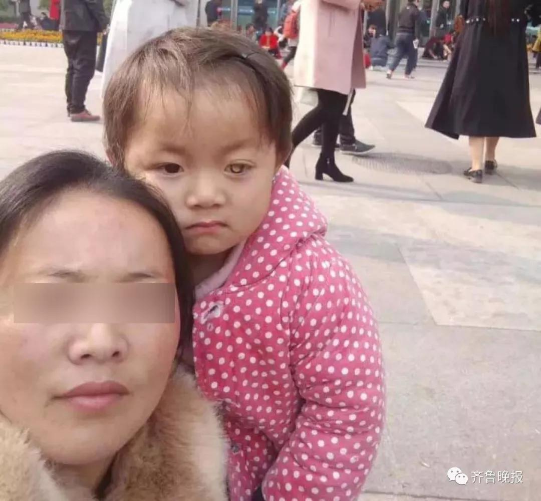 反转？！父母拿3岁患癌女儿捐款治儿子兔唇？嫣然基金：弟弟是我们给钱治的