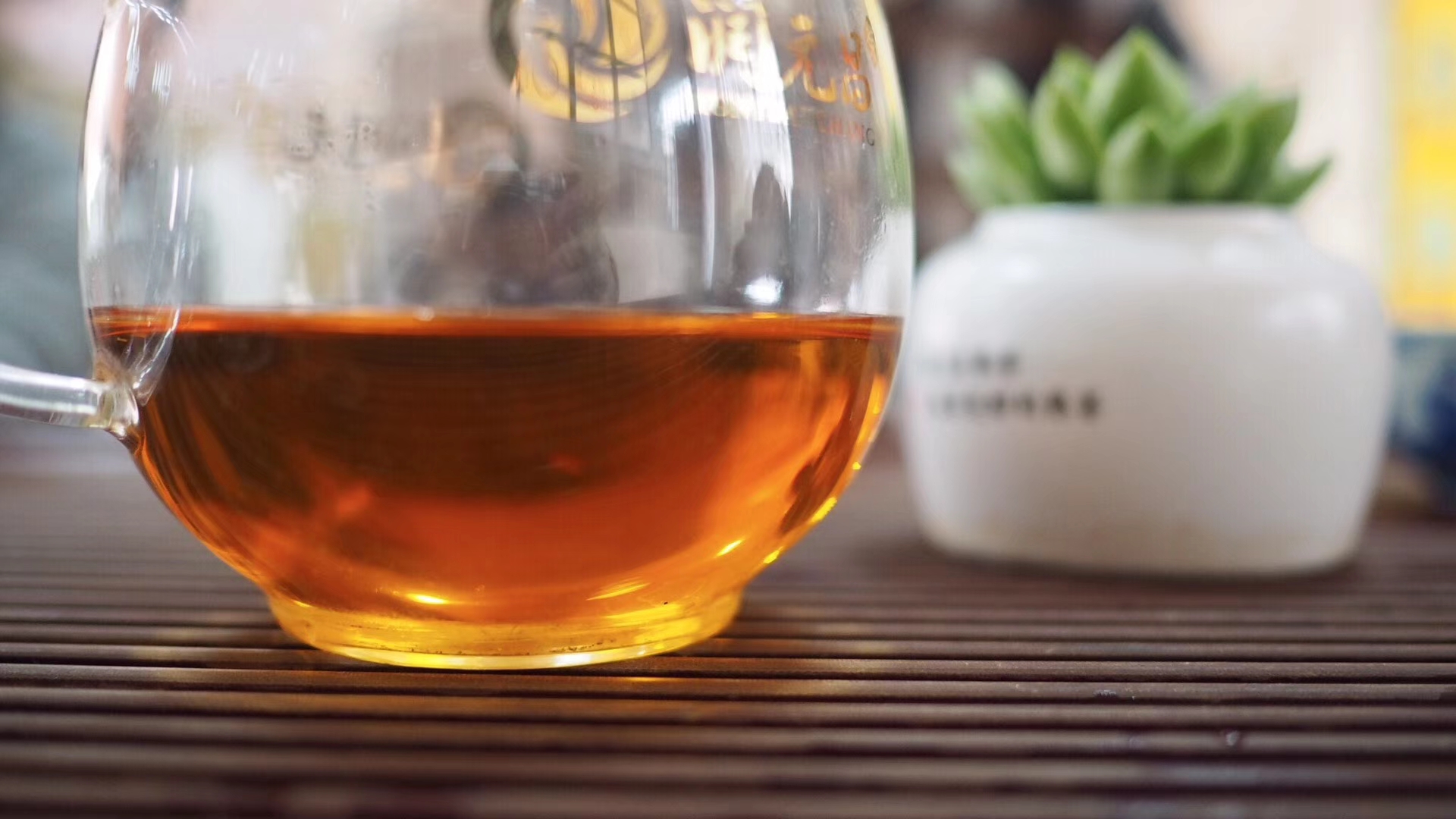 勐库戎氏乔木王茶砖1000克,2013年勐库千年古树茶砖1000克