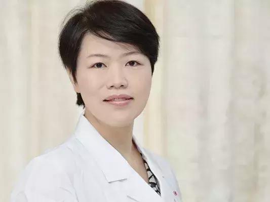 三千烦恼丝！产后脱发，新妈妈什么仇什么怨？三大原因早预防