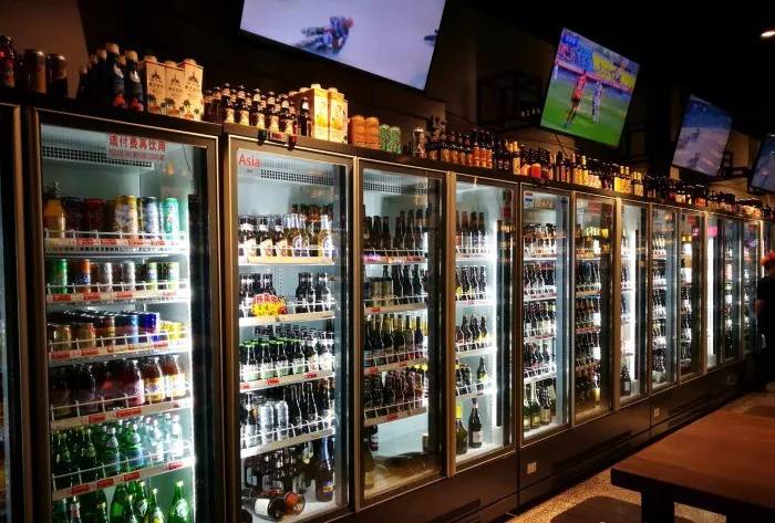 世界杯看球攻略图,又能看世界杯又能喝酒的地方