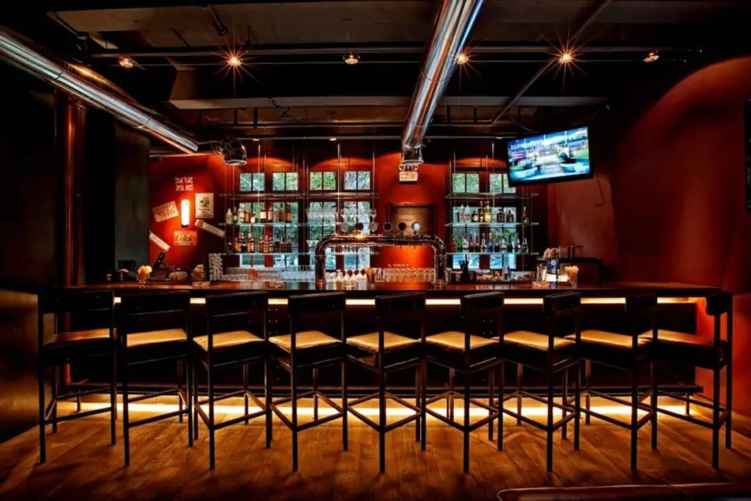 世界杯看球攻略图,又能看世界杯又能喝酒的地方