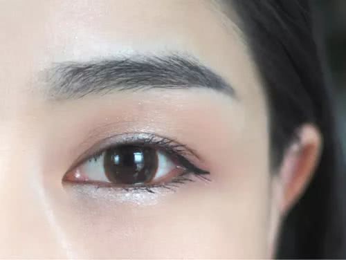 既好看又好用的眼影,5款眼影让眼妆更迷人