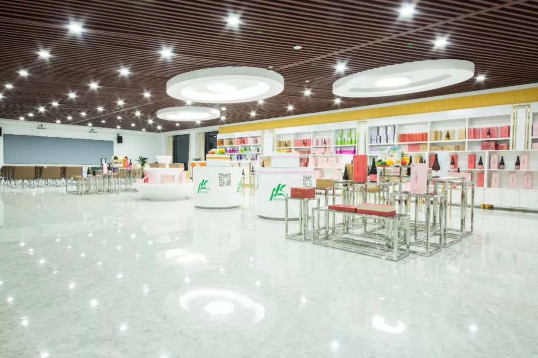 台湾华扬龙生携旗下知名品牌恒利康酵素，邀请您参加第七届中国（上海）国际养生食品博览会