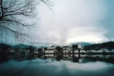 暴雨后的黄山美景如同仙境,下雨天的黄山美吗