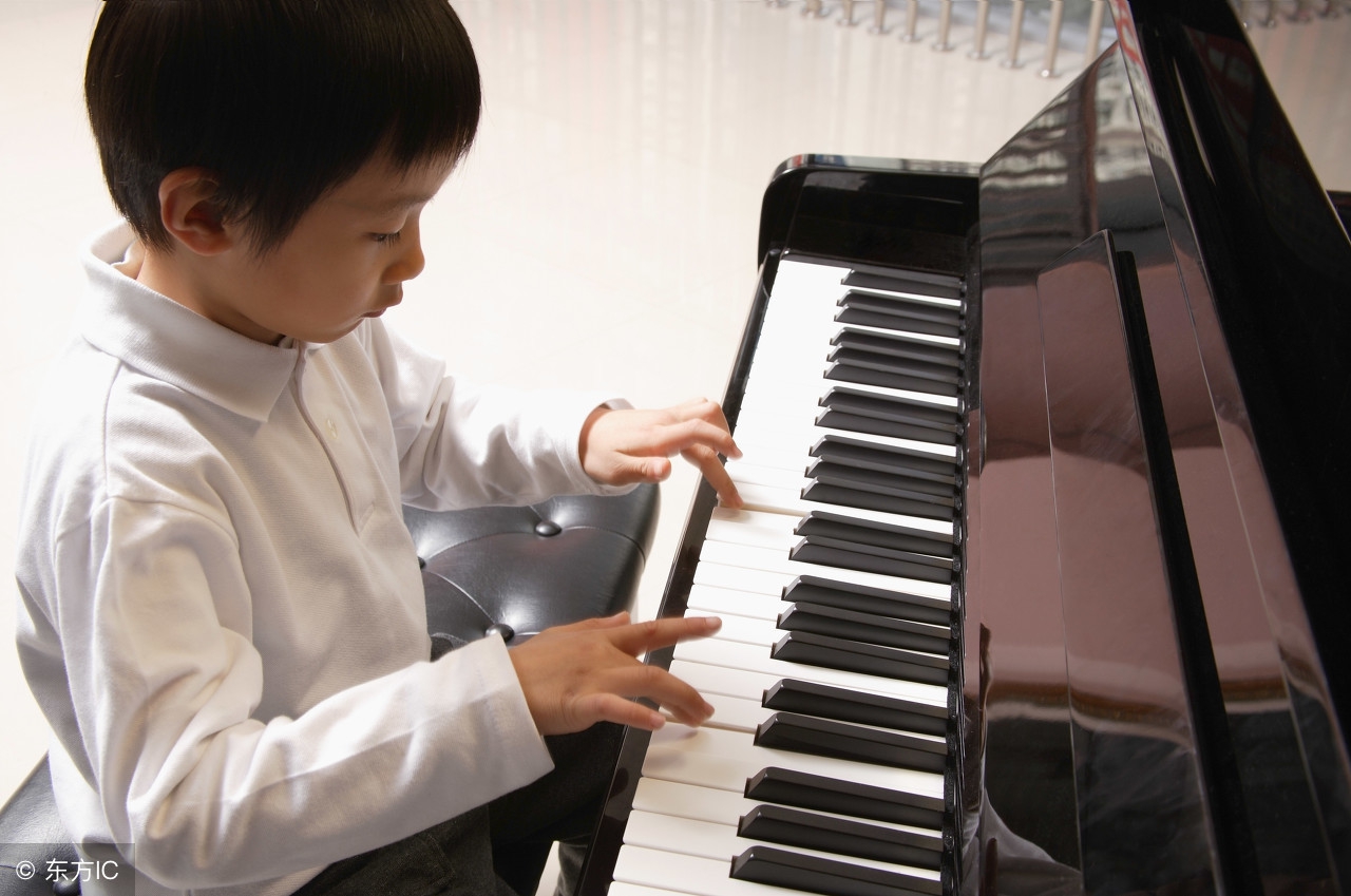 乐之无尘键盘手跟大家聊聊键盘那些事儿