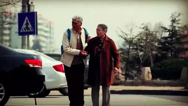 所有的相遇都是久别重逢说说,朋友圈久别重逢简短句子