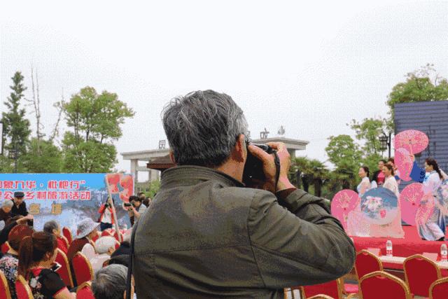 如皋这个地方种了一种神奇的树！树上会掉“金蛋”，“无涌”的人去“抢”！