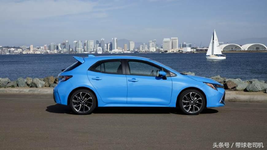 丰田新款卡罗拉两厢版实拍,2022款丰田卡罗拉两厢