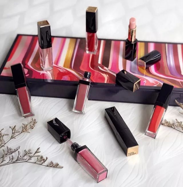 雅诗兰黛口红对比ysl,雅诗兰黛气场全开的口红