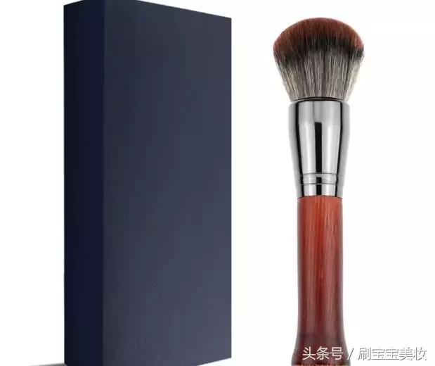 夏天化妆t区容易脱妆怎么办,化妆不容易脱妆方法是什么