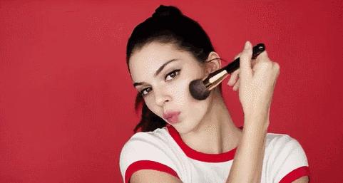 肉肉脸基础差怎么画成骨感脸,圆脸怎么画才显脸小