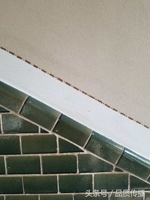 包豪斯和荣汉斯,包豪斯设计风格腕表