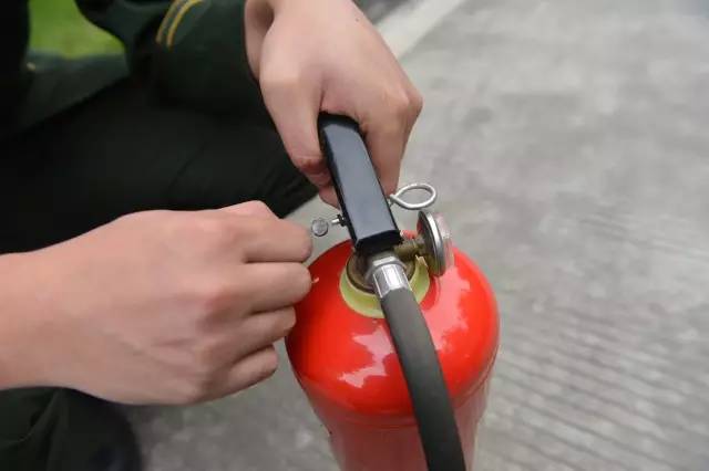 消防知识教学小学生,消防灭火器使用口诀