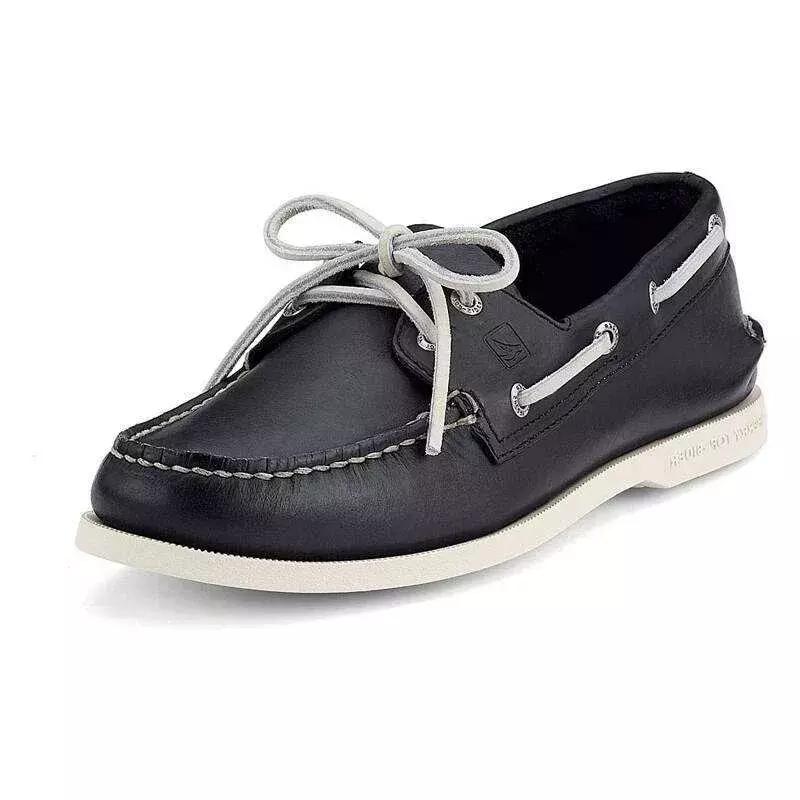 放假是什么?不存在的!最全男鞋分类送给你!