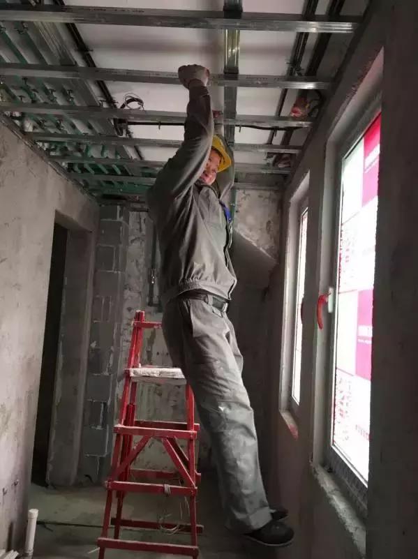 世界这么大哪有这么好的好事,世界这么大该去走走啦