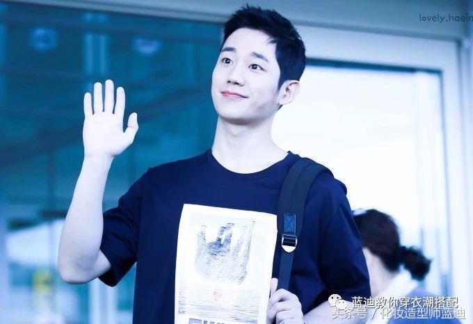 王俊凯和丁海寅,丁海寅橙色长袖机场