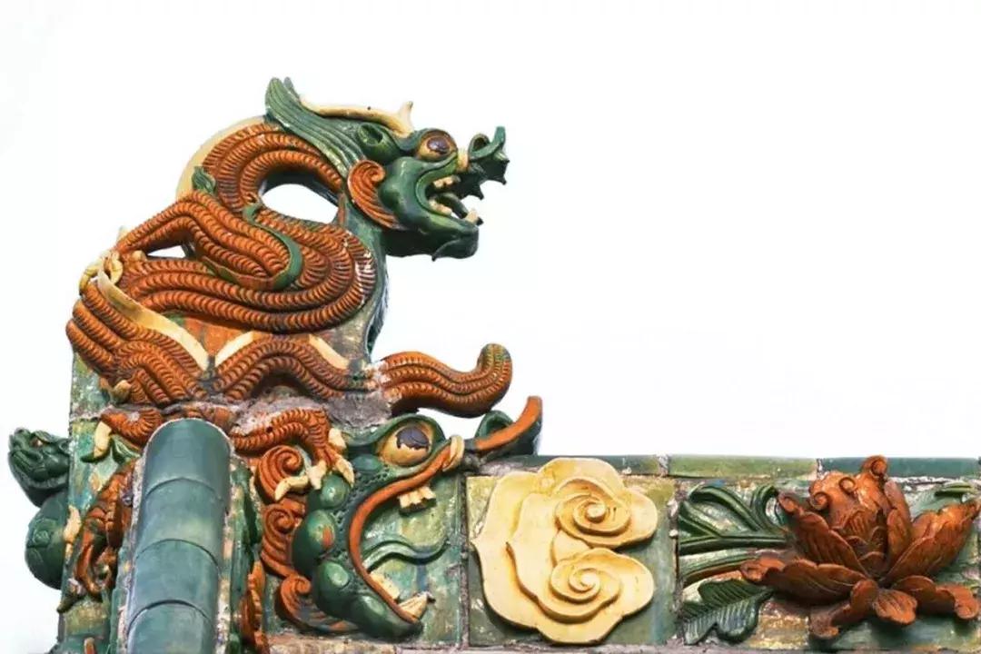 中国第一人！他痴迷寺庙，为1000座寺庙画像