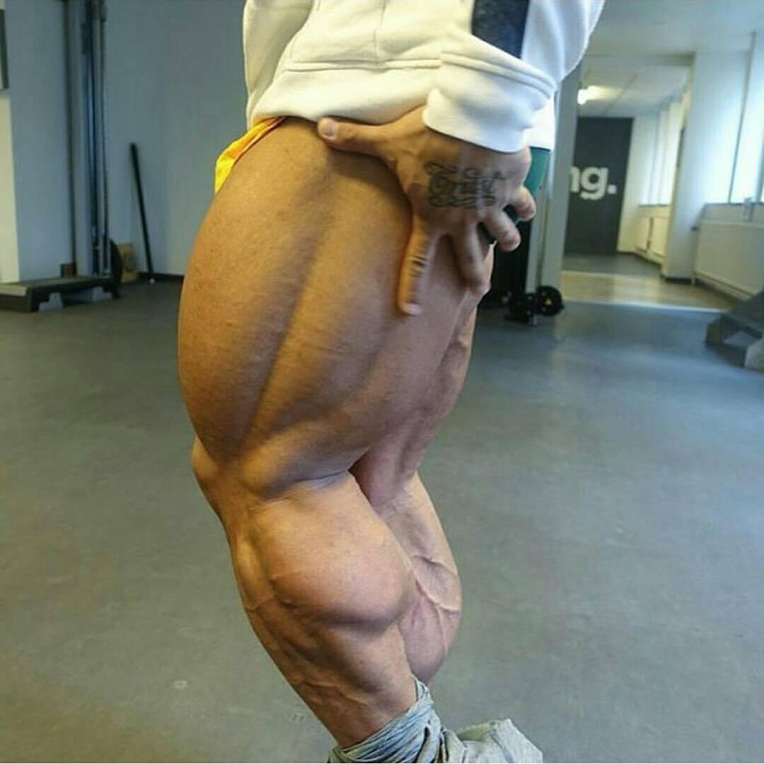 怎么练大小腿肌肉和爆发力,如何居家锻炼小腿力量与爆发力