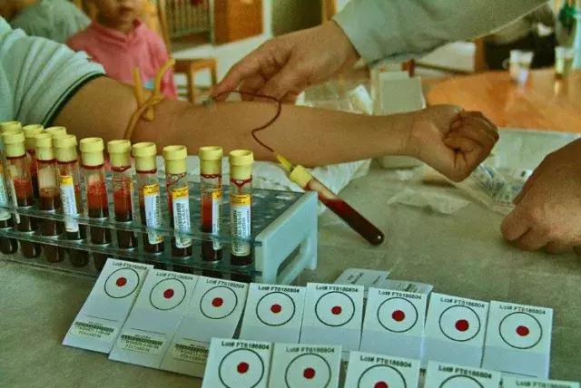 性病防治第二课：梅毒：“我就喜欢粘着你们人类”