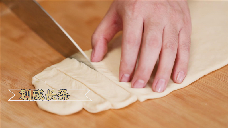 油条最简单炸出来还好吃,教你做放心油条不用任何添加剂