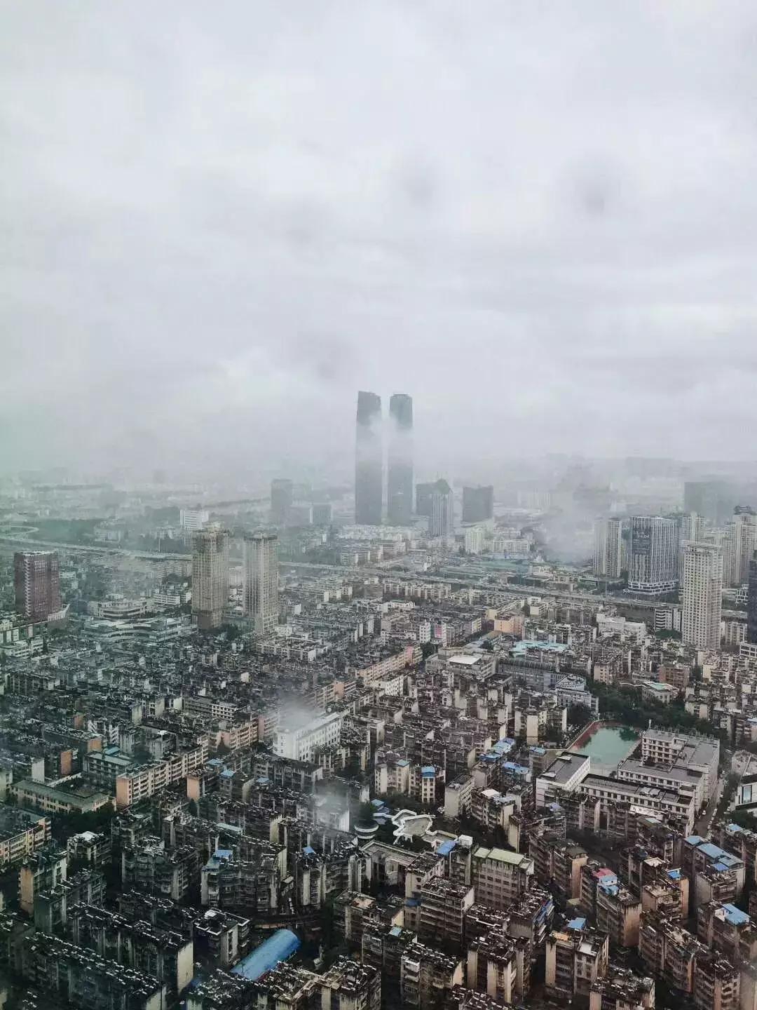 昆明最高最美餐厅推荐,昆明最高级的餐厅推荐