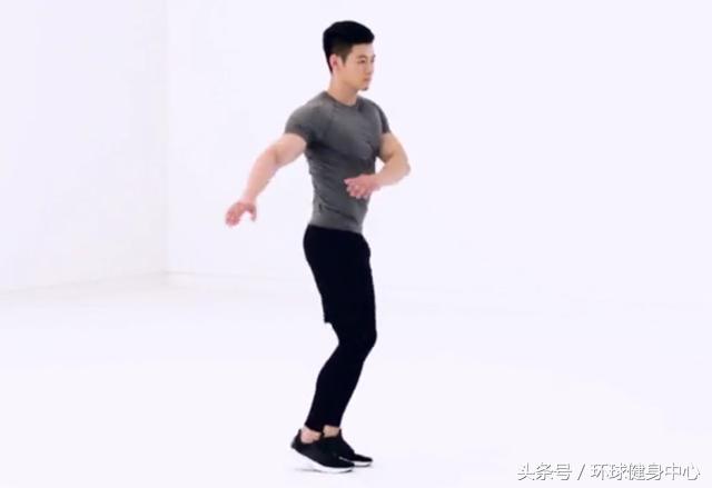 踢球赛前要干什么,踢球运动前热身