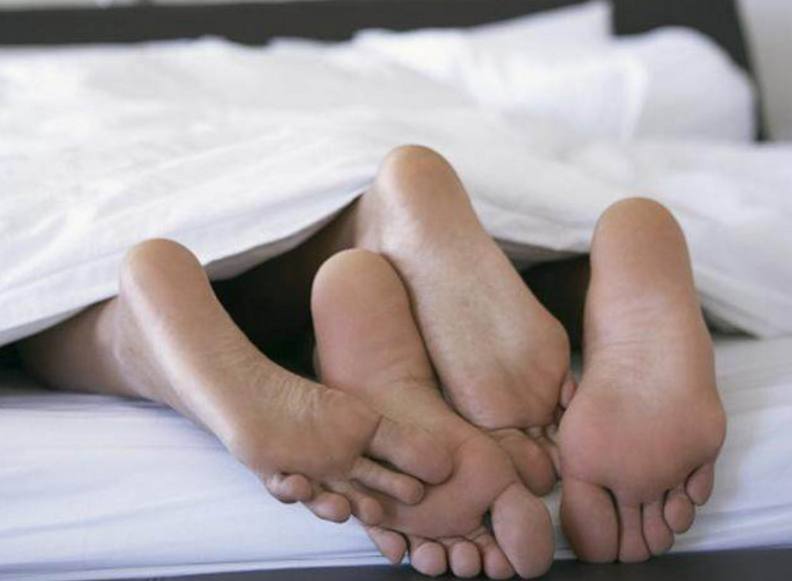 产后最迟多久可以夫妻同住,产后多久夫妻可以分居