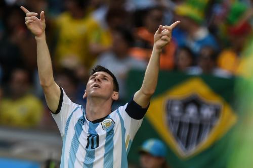 梅西很强但c罗是世界最佳,梅西我是谁完整版