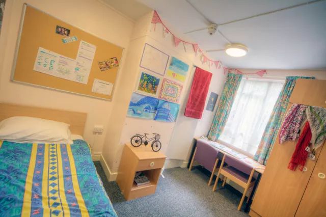 财会名校召集令|莱斯特大学,因纪念而获得重生