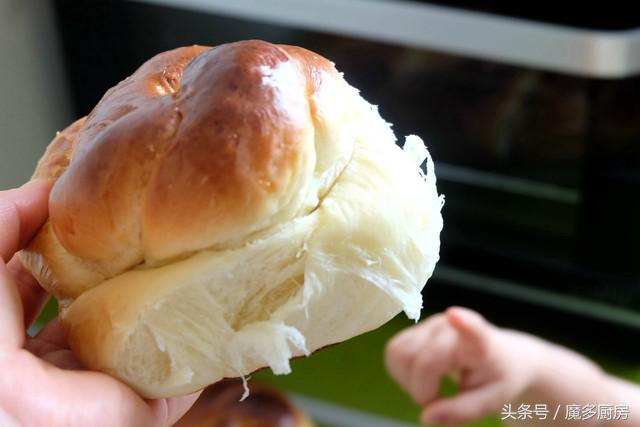据说这个面包的原配方价值四千元，现在不花钱就能学到，快收藏！