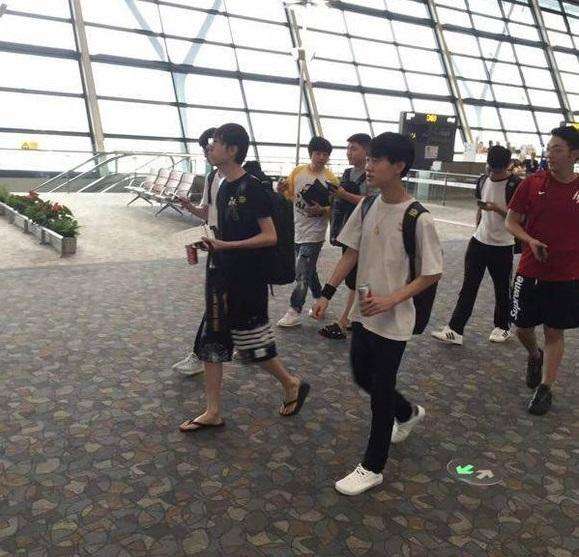 LOL中国国家队已正式出发！但如签字不过，就无法征战亚运会