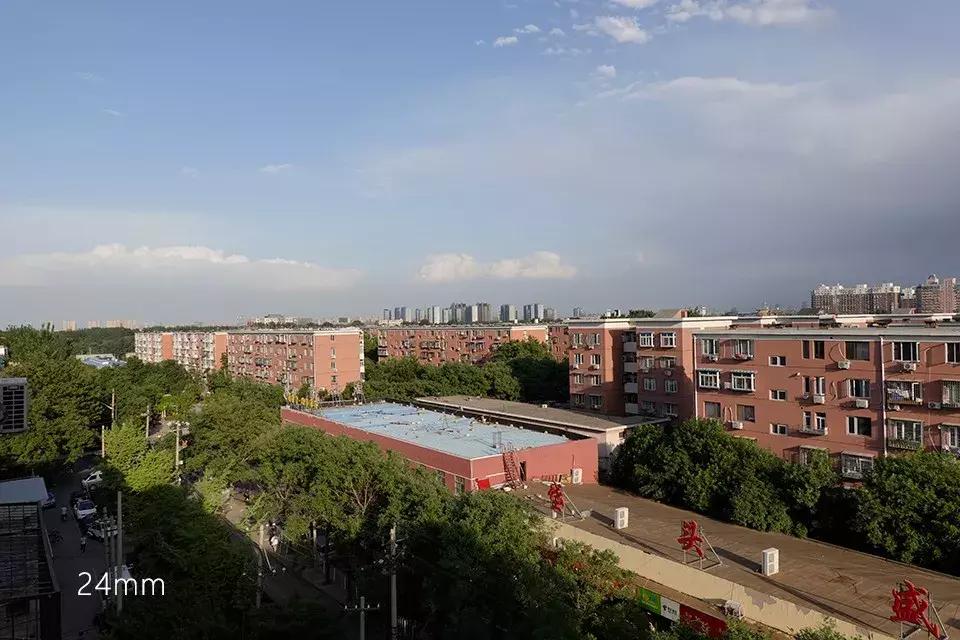 索尼dsc-rx100m6黑卡6代数码相机,索尼黑卡rx100m5a评测