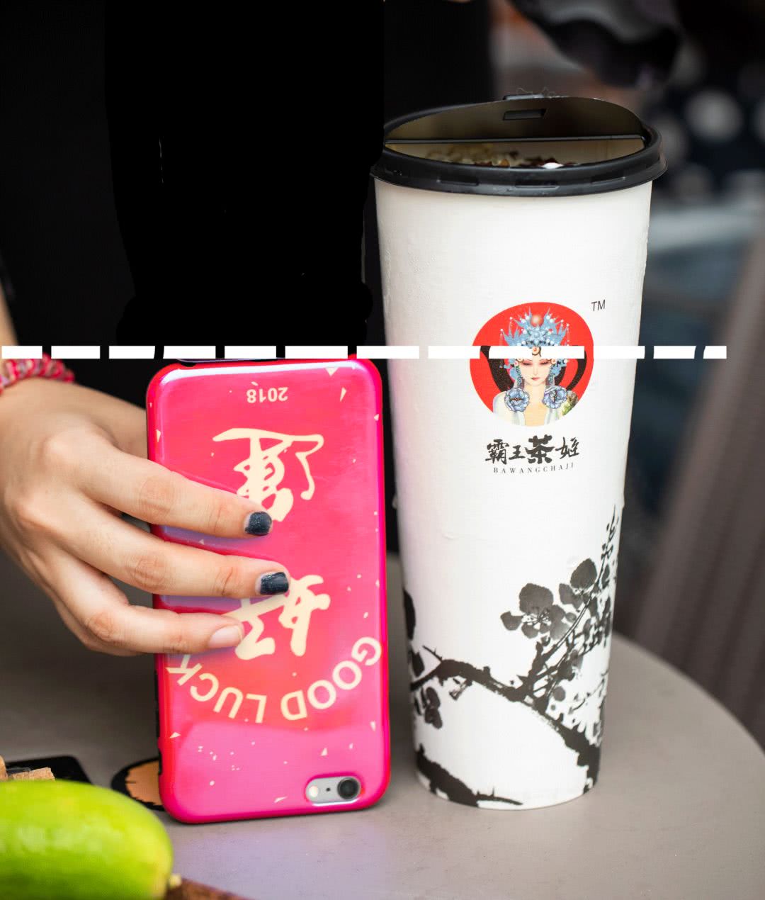 近期排队很火的网红茶 (排队最好的网红茶)