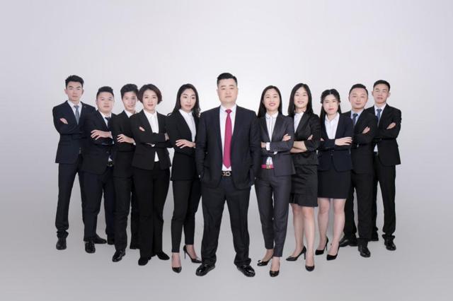 80后创业经营故事全集,80后白手起家的创业传奇故事