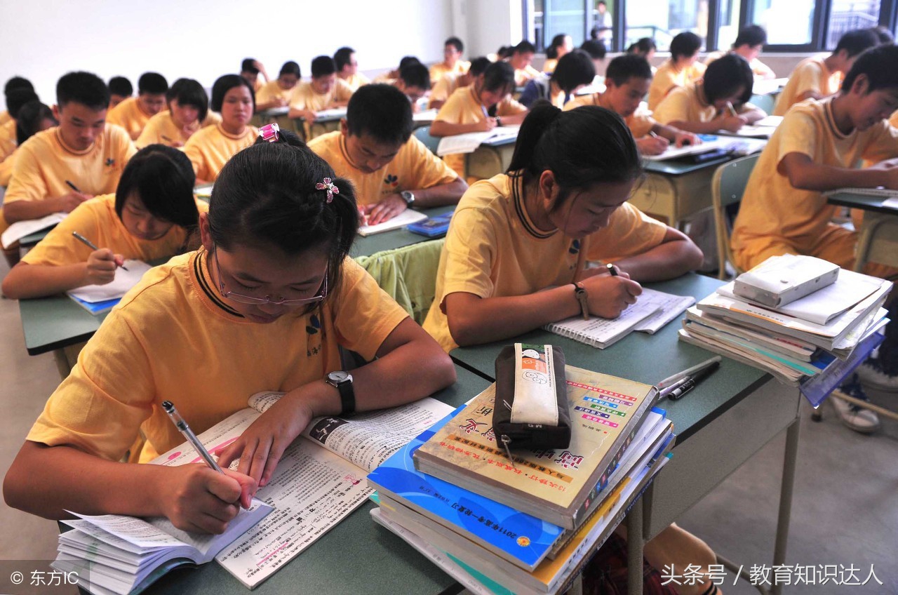 各地高考作文100字,各地高考作文详情